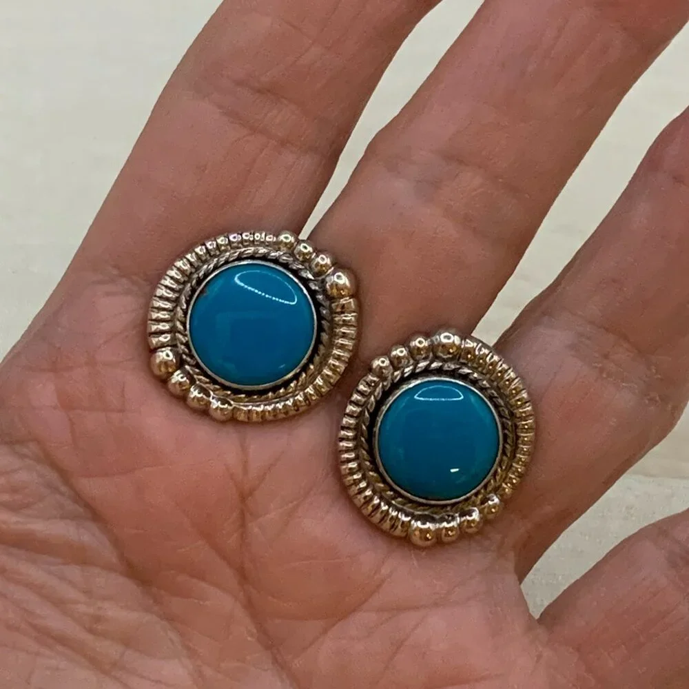 Navajo Style Sleeping Beauty? Turquoise Sterling Silver Cufflinks Vtg J588